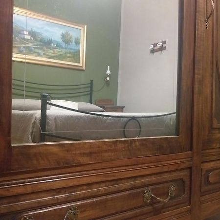 Mosci'S Bed & Beer Bed & Breakfast San Damiano dʼAsti Екстериор снимка