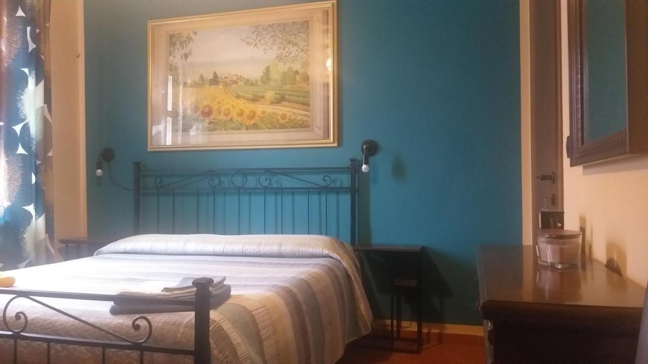 Mosci'S Bed & Beer Bed & Breakfast San Damiano dʼAsti Екстериор снимка