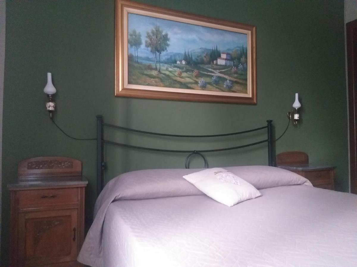 Mosci'S Bed & Beer Bed & Breakfast San Damiano dʼAsti Екстериор снимка