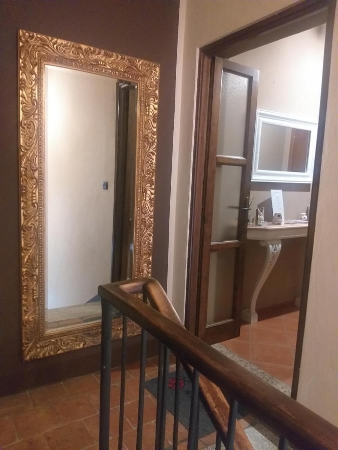 Mosci'S Bed & Beer Bed & Breakfast San Damiano dʼAsti Екстериор снимка