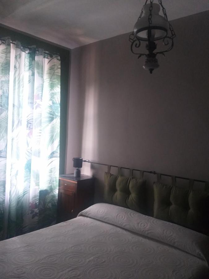 Mosci'S Bed & Beer Bed & Breakfast San Damiano dʼAsti Екстериор снимка